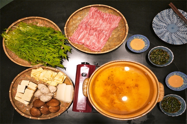 我的日式食物櫃：在家，圍爐