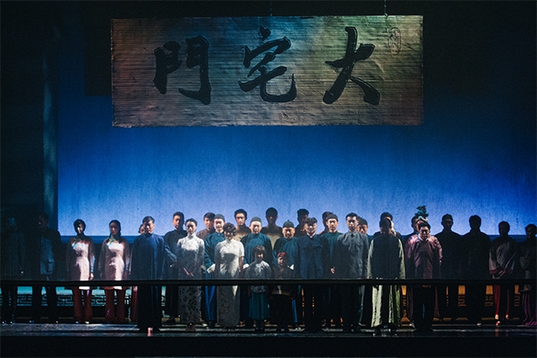 重現醫藥世家浮沉,《大宅門》國父紀念館上演