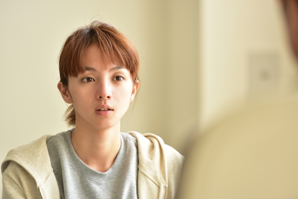 那些被吸進黑暗前的殘響:
馬欣談《愚行錄》