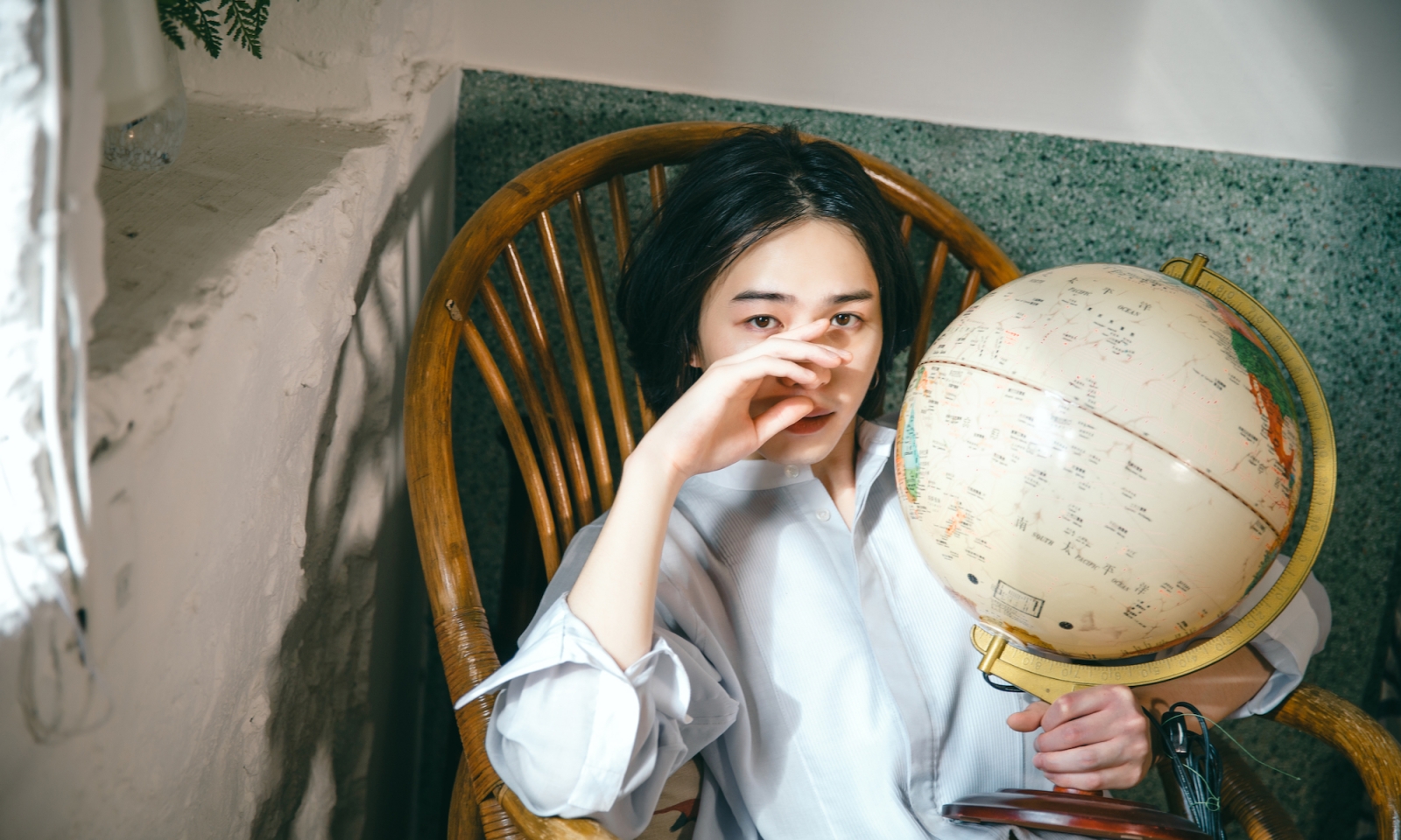 燦爛的孤單,專訪許含光:把夢留在身體裡,活下去