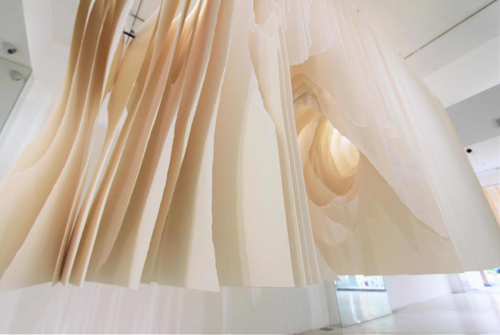 Angela Glajcar_Terforation_紙的顛覆與構築